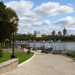 Грязный подземный переход